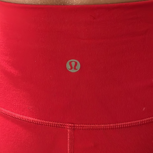 used once LIMITED EDITION lulu leggings - Picture 4 of 8